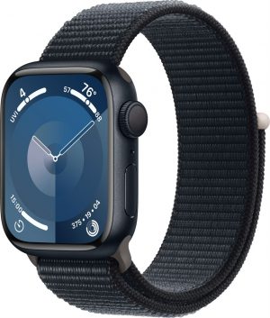 Apple Watch Series 9, 41 мм, корпус из алюминия, в цвете Midnight (Тёмная ночь), нейлоновый ремешок в цвете Midnight (Тёмная ночь)